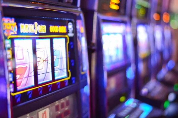Joker Gaming slots and live-dealer interface on iramatogel login